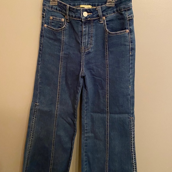 Gianni Bini Crop Jeans - Picture 1 of 3